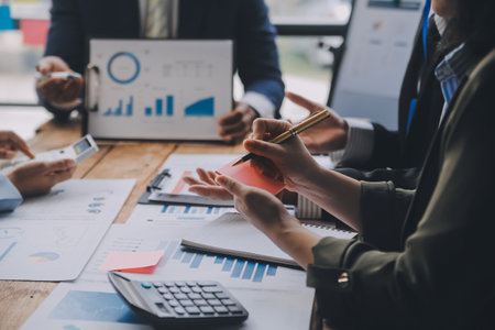 Common Myths About Hedge Funds in India: Facts vs Misconceptions